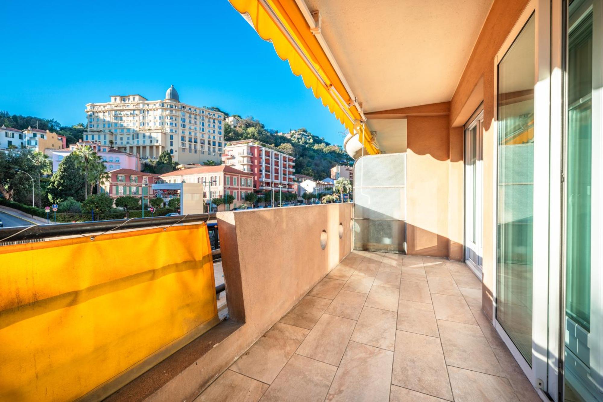 Castel 2 Studio Au Centre Ville De Menton Gare Sncf מראה חיצוני תמונה